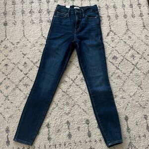 Good American jeans size 26